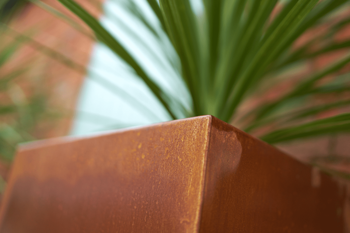 Rockingham Cube Planter - Arthur Francis Sculpture