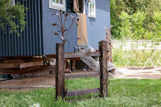 Farndon Nail Fence - Arthur Francis Sculpture