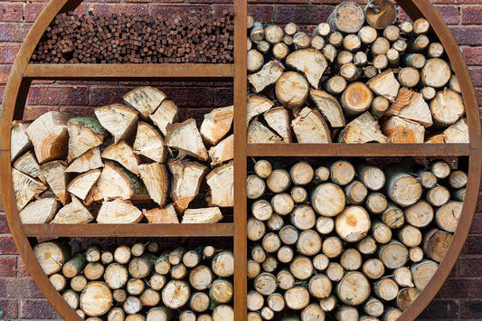 Oakham Log Store - Arthur Francis Sculpture