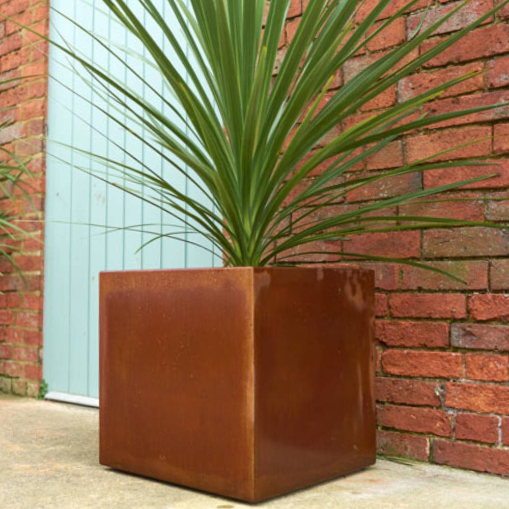 Rockingham Cube Planter - Arthur Francis Sculpture