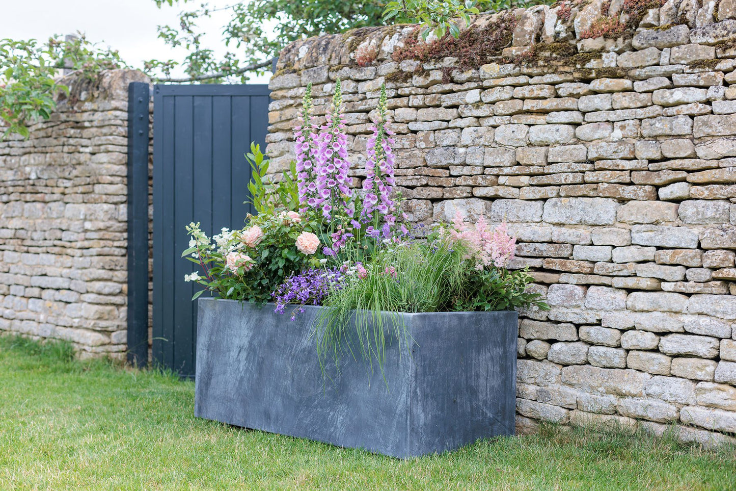 Rockingham Trough Planter - Arthur Francis Sculpture