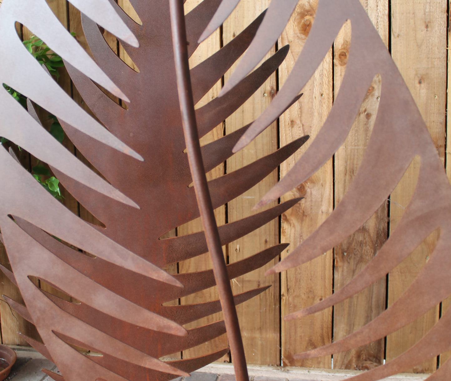Bowden Leaf Sculpture - Arthur Francis Sculpture